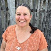 Julie Henry