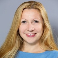 Eva Hofmann