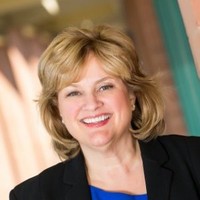 Shelley Lee