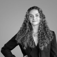 Hanna Hissa, Aias