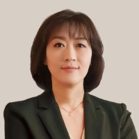 Claire Kang