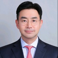 Warren Chang-Mo Ahn