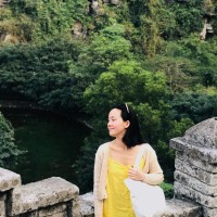 Nguyet Le