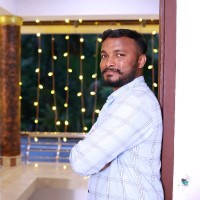 Arshin C Thomas