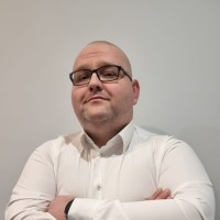 Tomek Choly