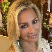 Kathy Cavitt
