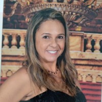 Flavia Oliveira