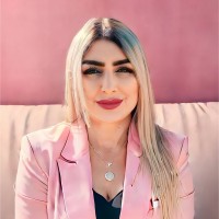 Karolina Caroline Curcic