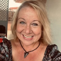 Carolyn Nutkins, Fcipd