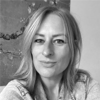 Karin Bos