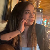 Abril Narvaez