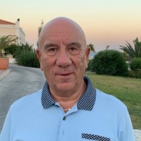Ron Dingley