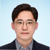 Sung Hyun Lee