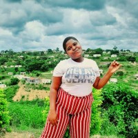Sanelisiwe Shozi