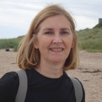 Julia Hunt