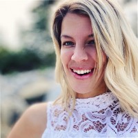 Natalie J Dupuis