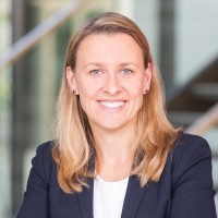 Stefanie Van Holt