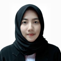 Putri Cahyaningtyas
