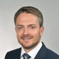Dr. Thomas Berg
