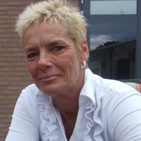 Anita Bakens