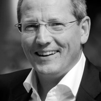 Dr. Michael Koch