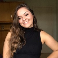 Isadora Fernandes