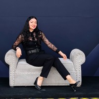 Gloria Mina