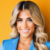 Julia Santos