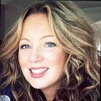 Lisa Scully