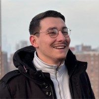 Enzo Hotz