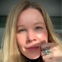 Sarah Laubenstein 🎗️