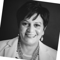 Deborah Howard, Mba