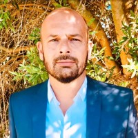 Dorian Mikolajczak
