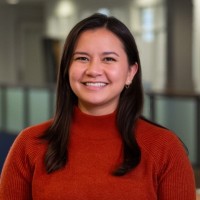 Meredith Kuczora, Ms-Bia