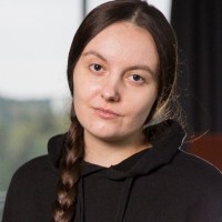 Yanina Husak