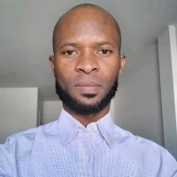 Daruis Bakazi