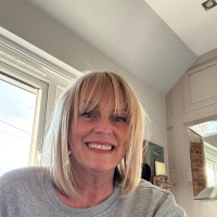 Eve Frazer