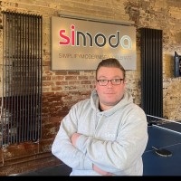 Simon Beeley