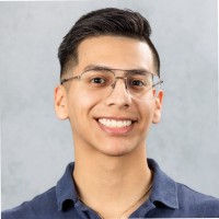 Simon De La Garza