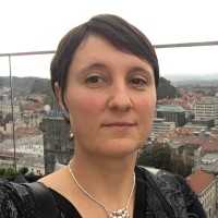 Mojca Mlakar