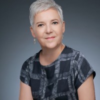 Deborah Hennig