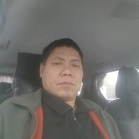 刘显荣