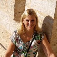 Cora Bakker