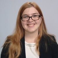Cathlene Farnelli, Pe