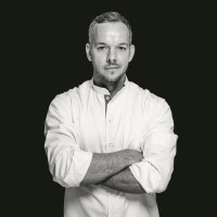 Thomas Pape