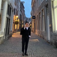 남동현