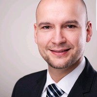 Dennis Lindau