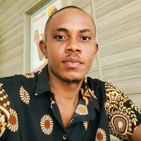 Elias Ebisike