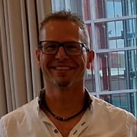 Mario Petris