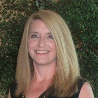 Lori Eads